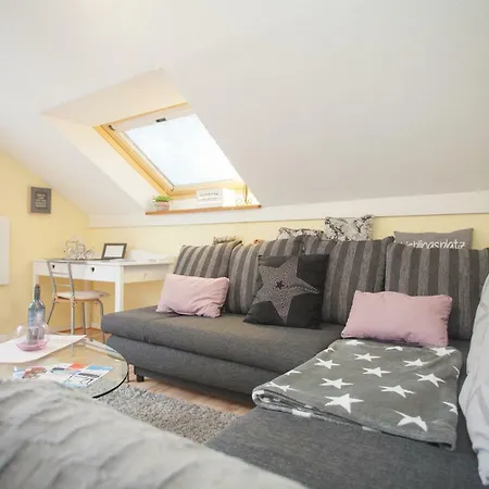 Wohlfuehloase Am Bikepark Und Skigebiet, 2 Schlafzimmer, Abschliessbarer Fahrradkeller アパート *